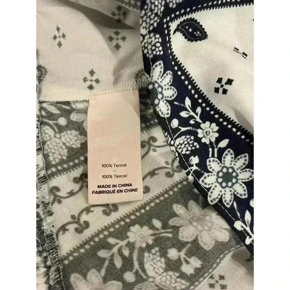 Cinq A Sept Minella Off-the-shoulder Dress Sz 6 Paisley Bandana Blue Flutter NEW - Picture 9 of 11